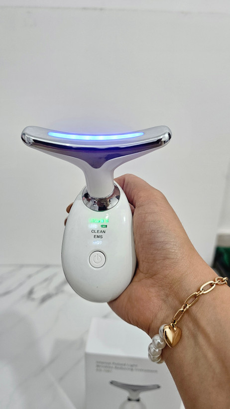 ماساژور حرفه ای صورت و گردن مدل ES1081